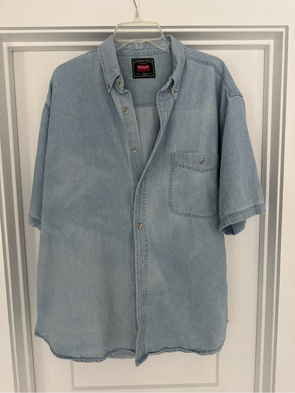 Vintage Wrangler Hero Short Sleeve Denim Button Up (XL)